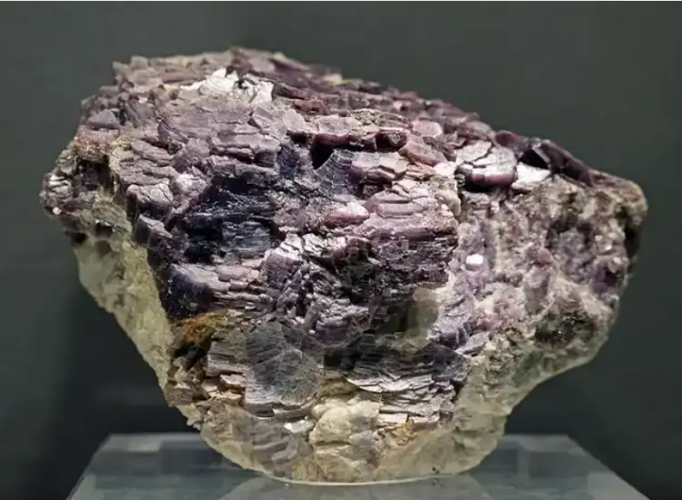 锂云母提锂工艺试验